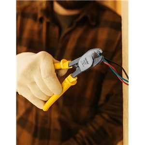 Alicate corta cabos 8", com isolação até 1.000 V, VONDER