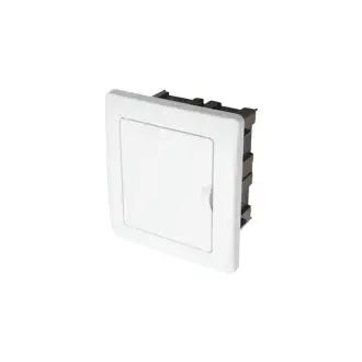 Quadro Disjuntor Pvc Embutir 3 Pretos/4 Brancos Fame