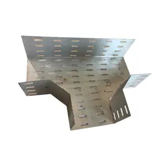 Te P/Calha Horizontal Perfurada 50X 50 Ch24